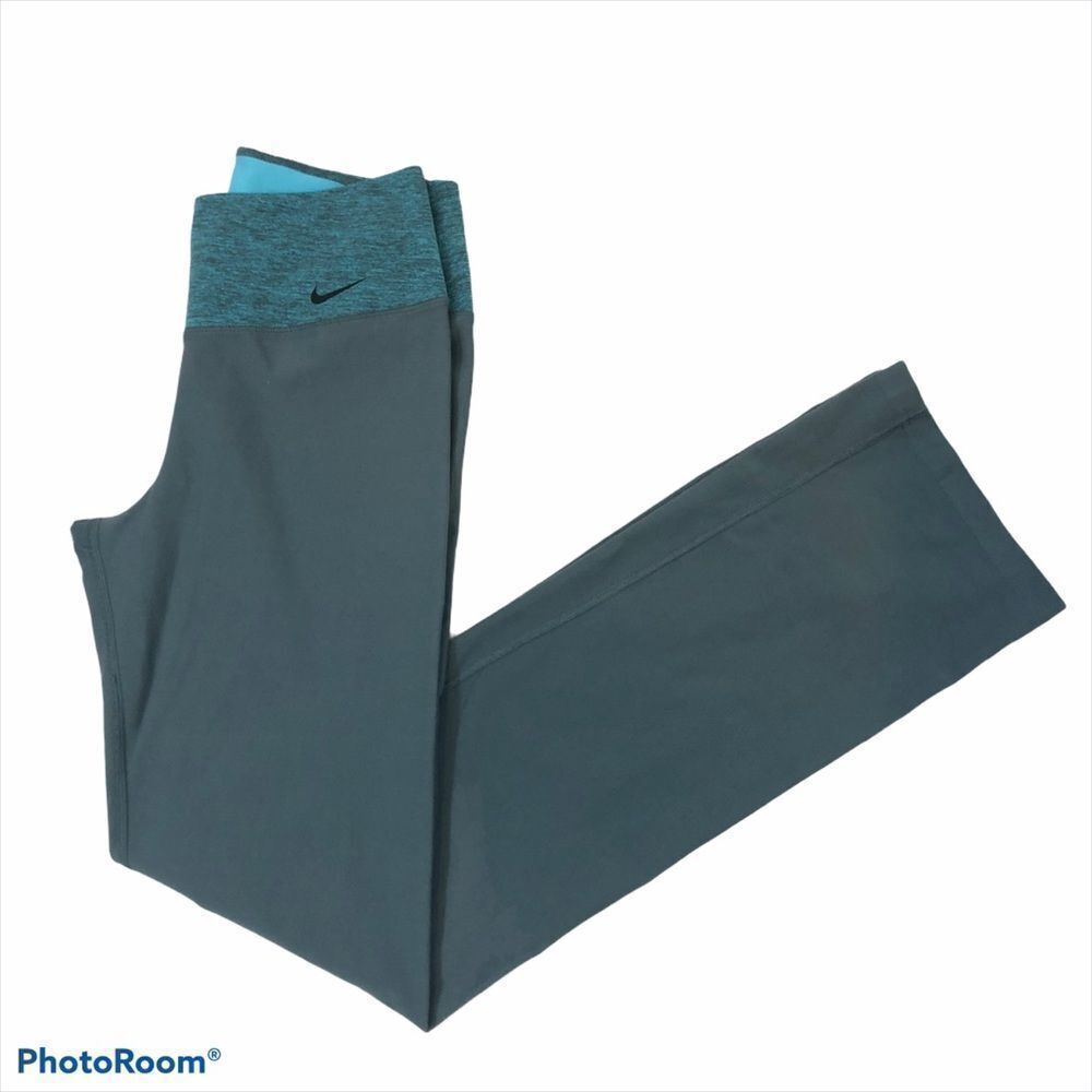 Nike Dri-Fit Legend‎ Grey Ladies Leggings Small